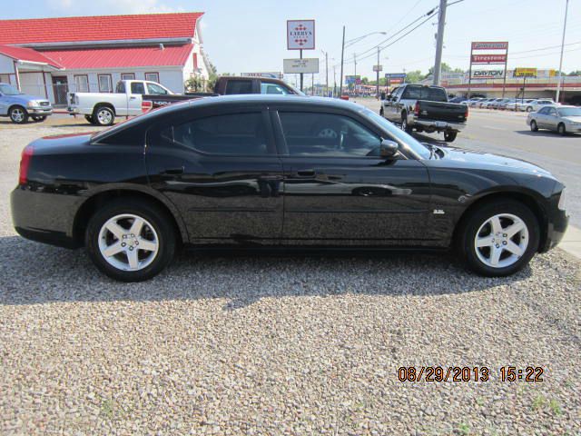 Dodge Charger 2010 photo 2