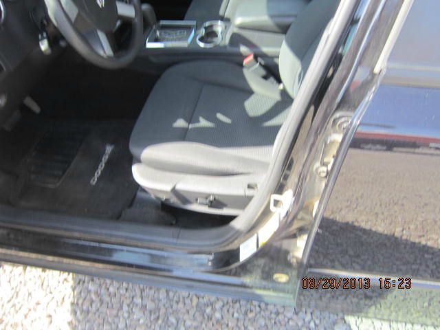 Dodge Charger 2010 photo 4