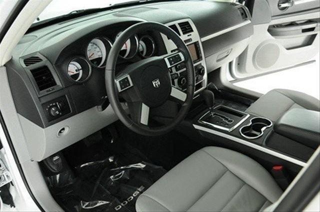 Dodge Charger 2010 photo 3