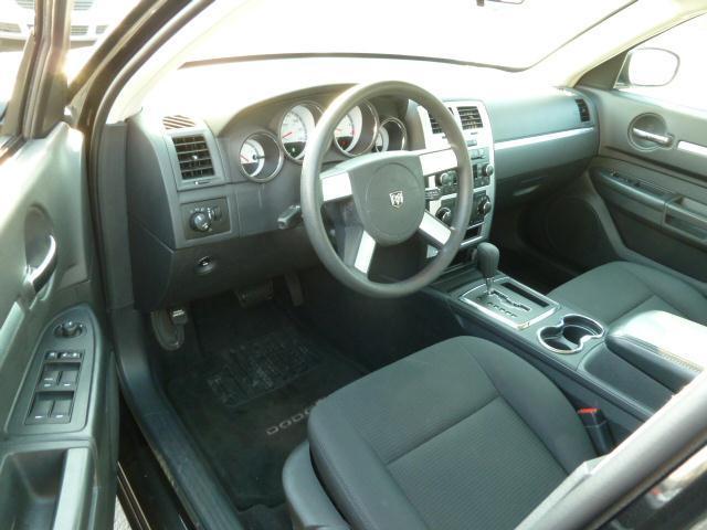 Dodge Charger 2010 photo 1