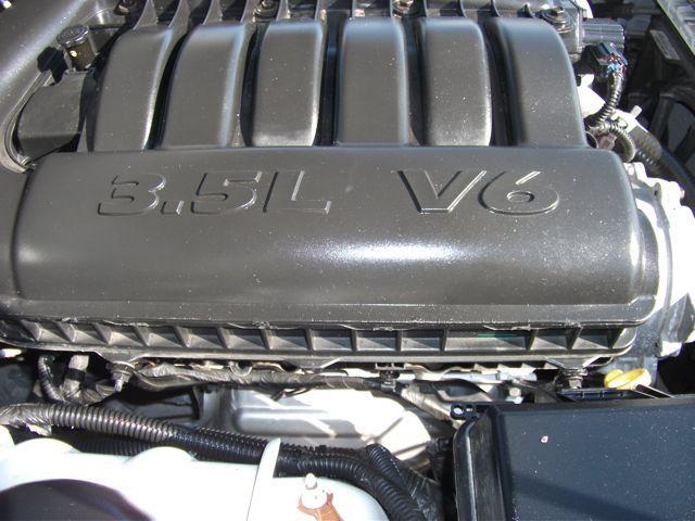 Dodge Charger 2010 photo 3