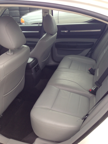 Dodge Charger 2010 photo 1