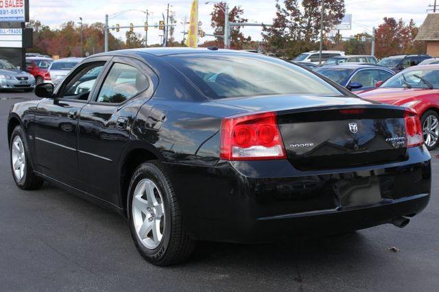 Dodge Charger 2010 photo 2