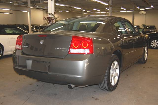Dodge Charger 2010 photo 3
