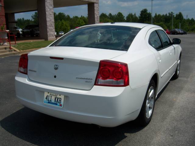 Dodge Charger 2010 photo 2