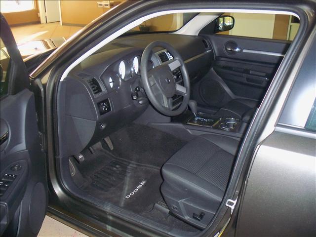 Dodge Charger 2010 photo 3
