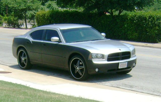 Dodge Charger 2010 photo 4