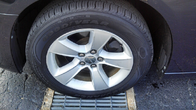 Dodge Charger 2011 photo 1