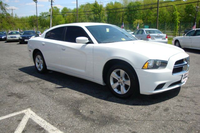 Dodge Charger 2011 photo 3