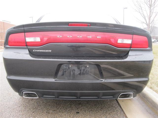 Dodge Charger 2011 photo 2