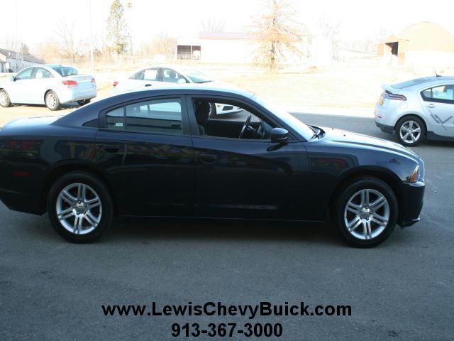 Dodge Charger 2011 photo 2