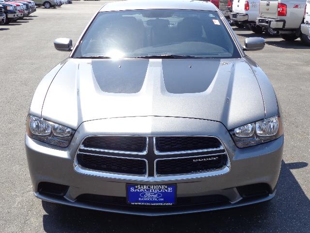 Dodge Charger 2011 photo 11