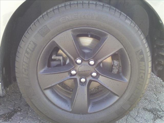 Dodge Charger 2011 photo 2