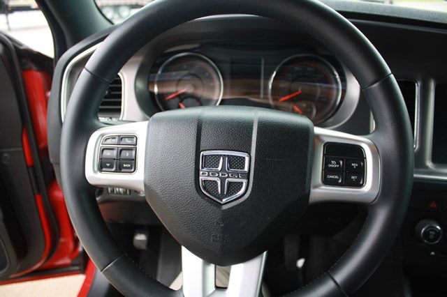 Dodge Charger 2011 photo 5