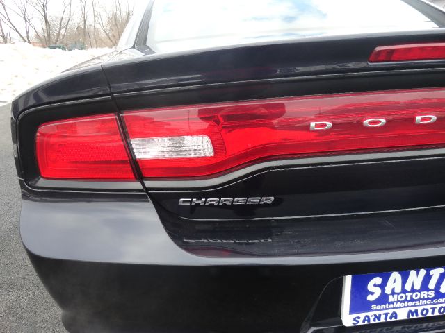 Dodge Charger SE Sedan