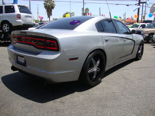 Dodge Charger 2011 photo 1