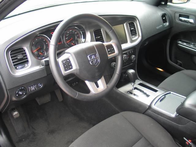 Dodge Charger 2012 photo 3