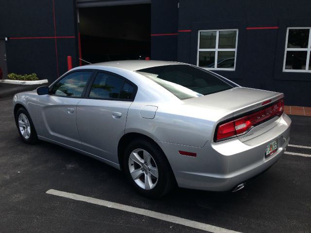 Dodge Charger 2012 photo 2