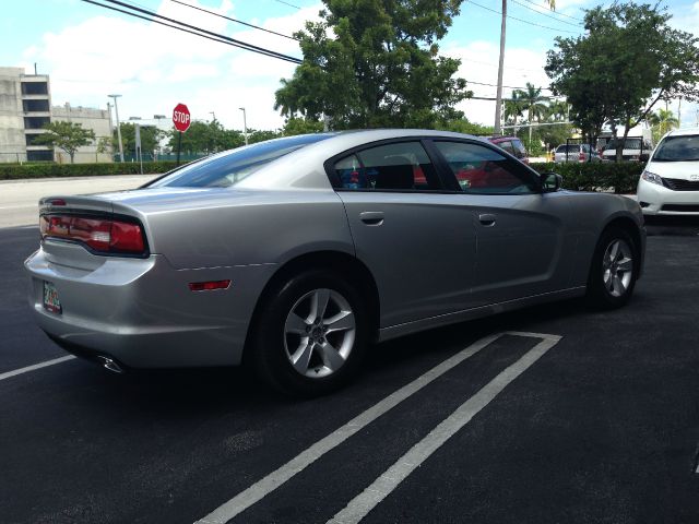 Dodge Charger 2012 photo 3