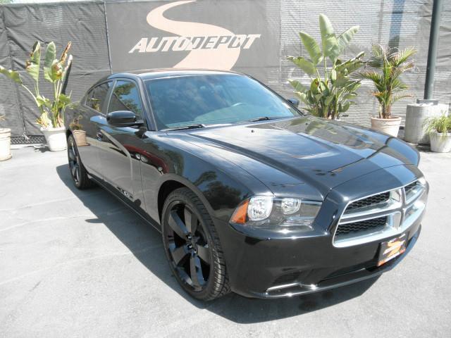 Dodge Charger 2012 photo 4
