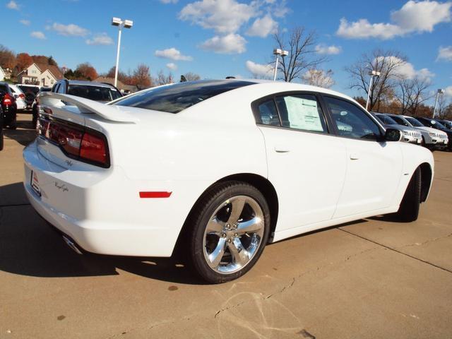 Dodge Charger 2012 photo 2