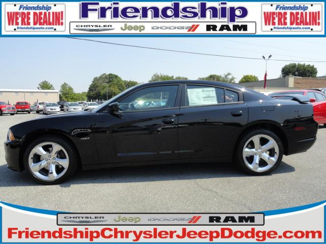 Dodge Charger ST SLT TRX4 Off Road Laramie Sedan