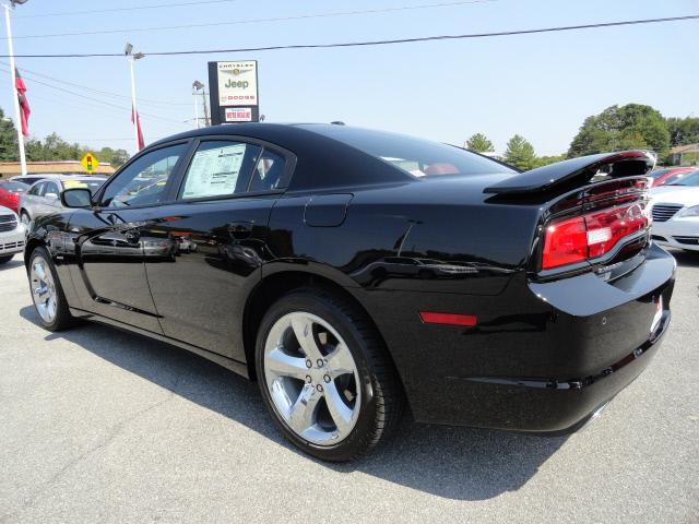 Dodge Charger 2012 photo 3