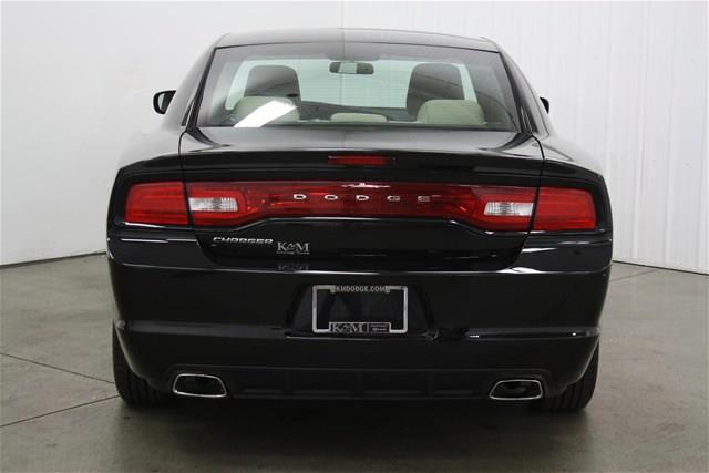 Dodge Charger 2013 photo 2