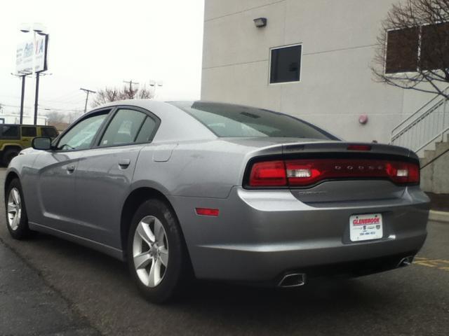 Dodge Charger 2013 photo 4