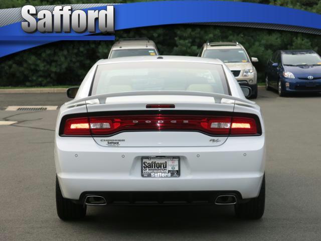 Dodge Charger 2013 photo 2