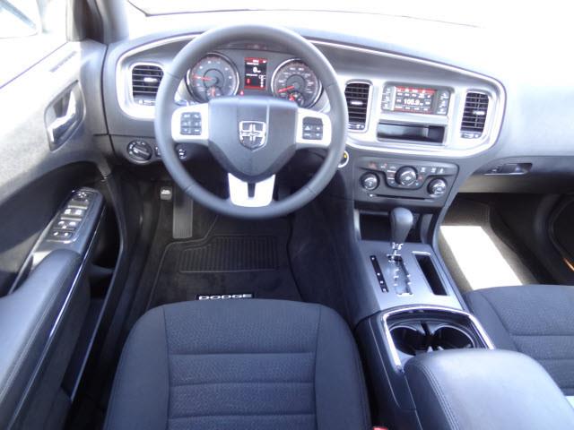 Dodge Charger 2013 photo 14