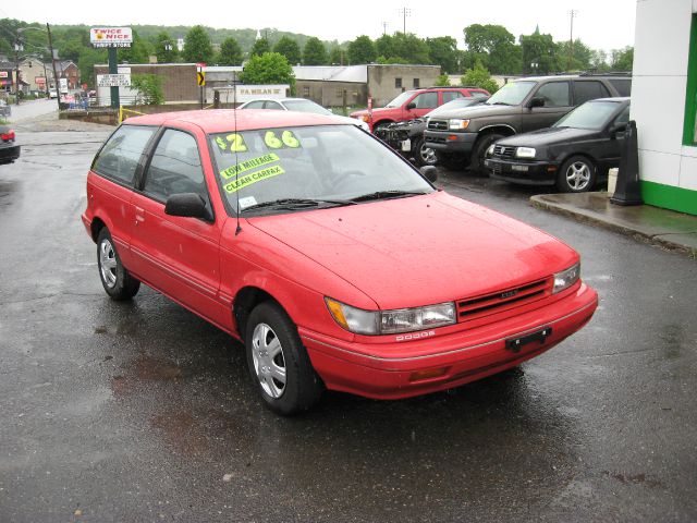 Dodge Colt 1991 photo 9