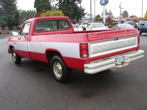 Dodge D150 Pickup 1991 photo 2
