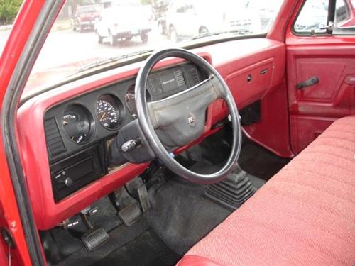 Dodge D150 Pickup 1991 photo 5