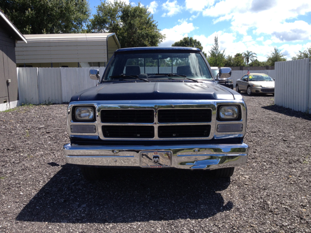Dodge D250 5dr HB (natl) Hatchback Pickup Truck