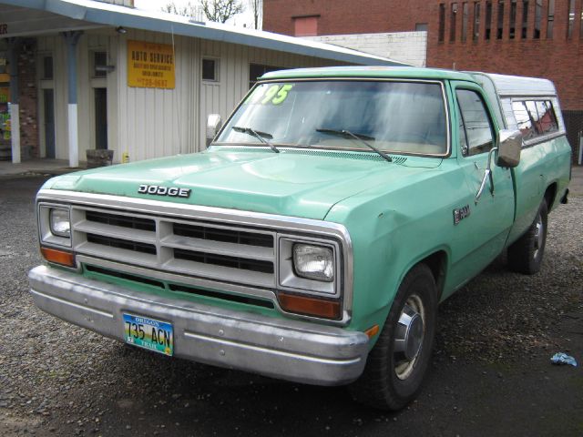 Dodge D250 Pickup 1987 photo 1