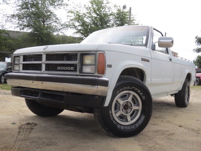 Dodge Dakota 1989 photo 14