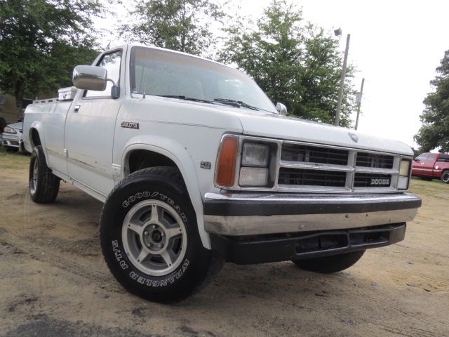 Dodge Dakota 1989 photo 21