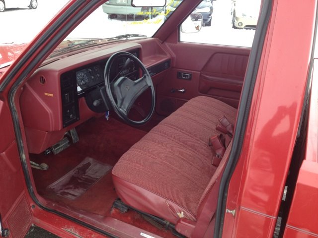 Dodge Dakota 1991 photo 2