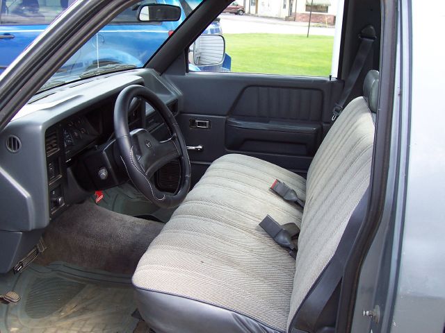 Dodge Dakota 1991 photo 3