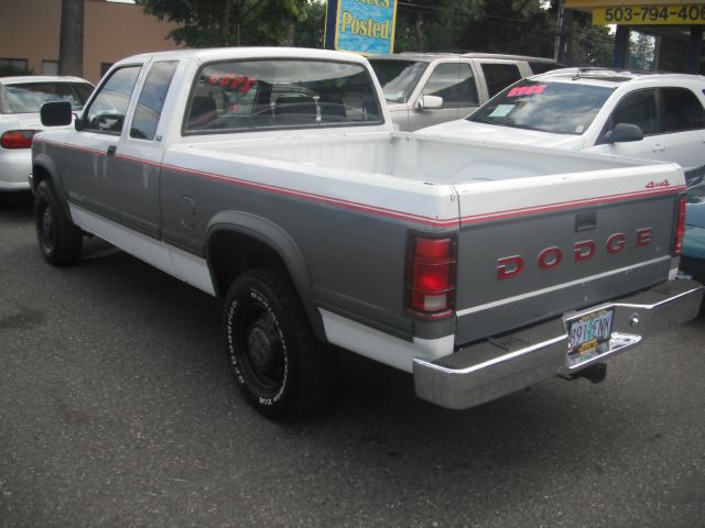 Dodge Dakota 1991 photo 3