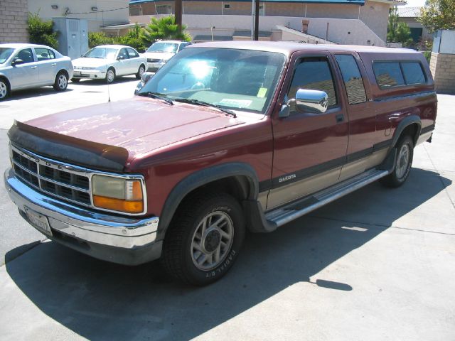 Dodge Dakota 1992 photo 1