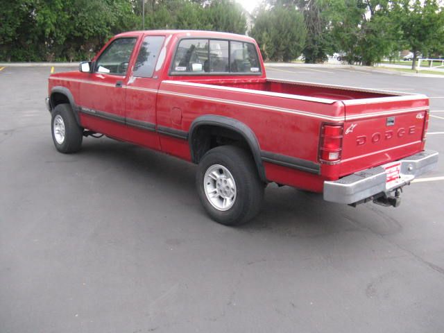 Dodge Dakota 1992 photo 4