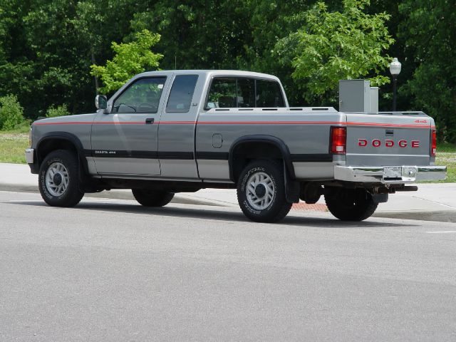 Dodge Dakota 1993 photo 21