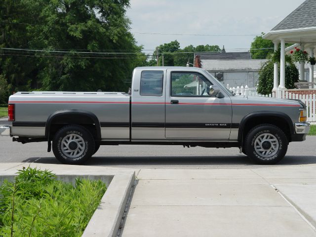 Dodge Dakota 1993 photo 22