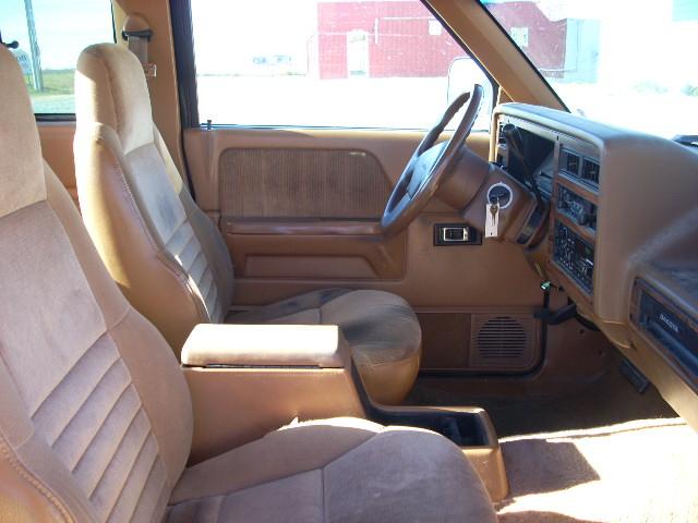 Dodge Dakota 1993 photo 2