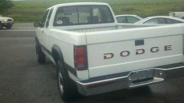 Dodge Dakota 1993 photo 13