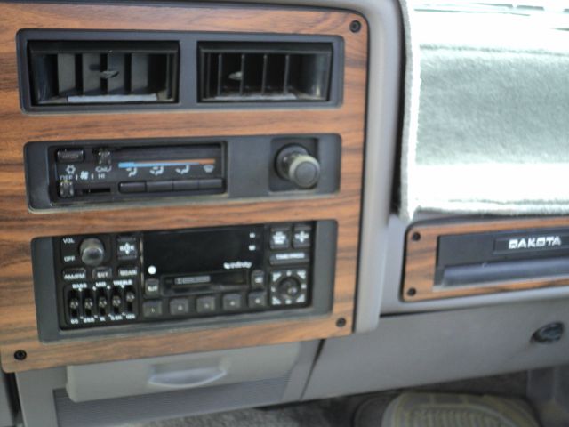 Dodge Dakota 1995 photo 24
