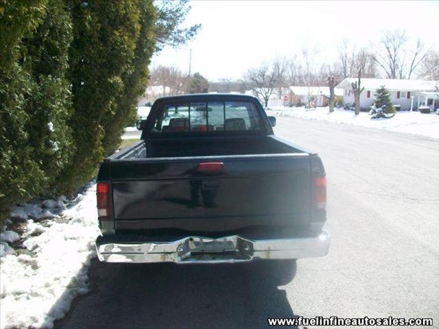 Dodge Dakota 1996 photo 2