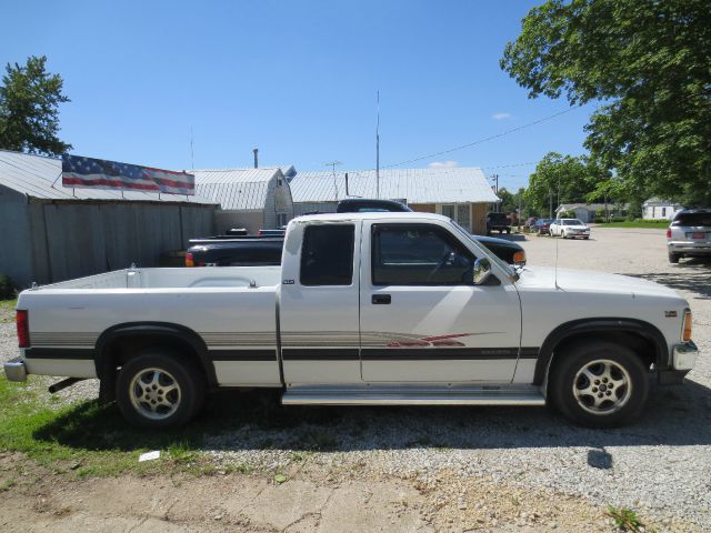 Dodge Dakota 1996 photo 8